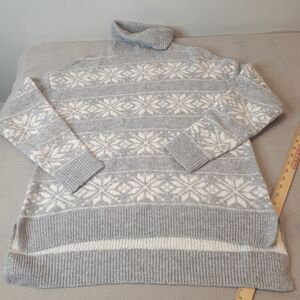 Cupcakes And Cashmere Medium Gray White Pattern Turtleneck  Sweater Size XL